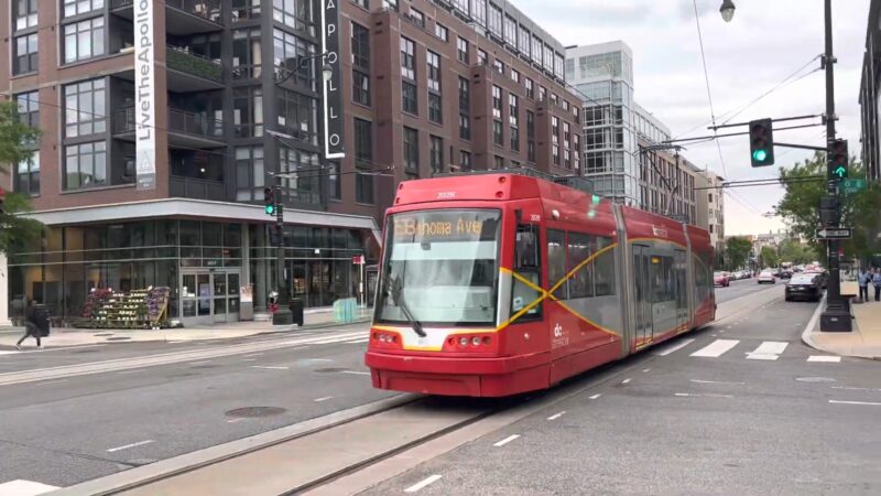 DC Streetcar on H Street