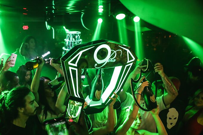 Opera DC - Ultra Lounge