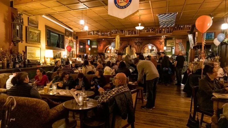 Top 10 Seattle's Secret Bars
